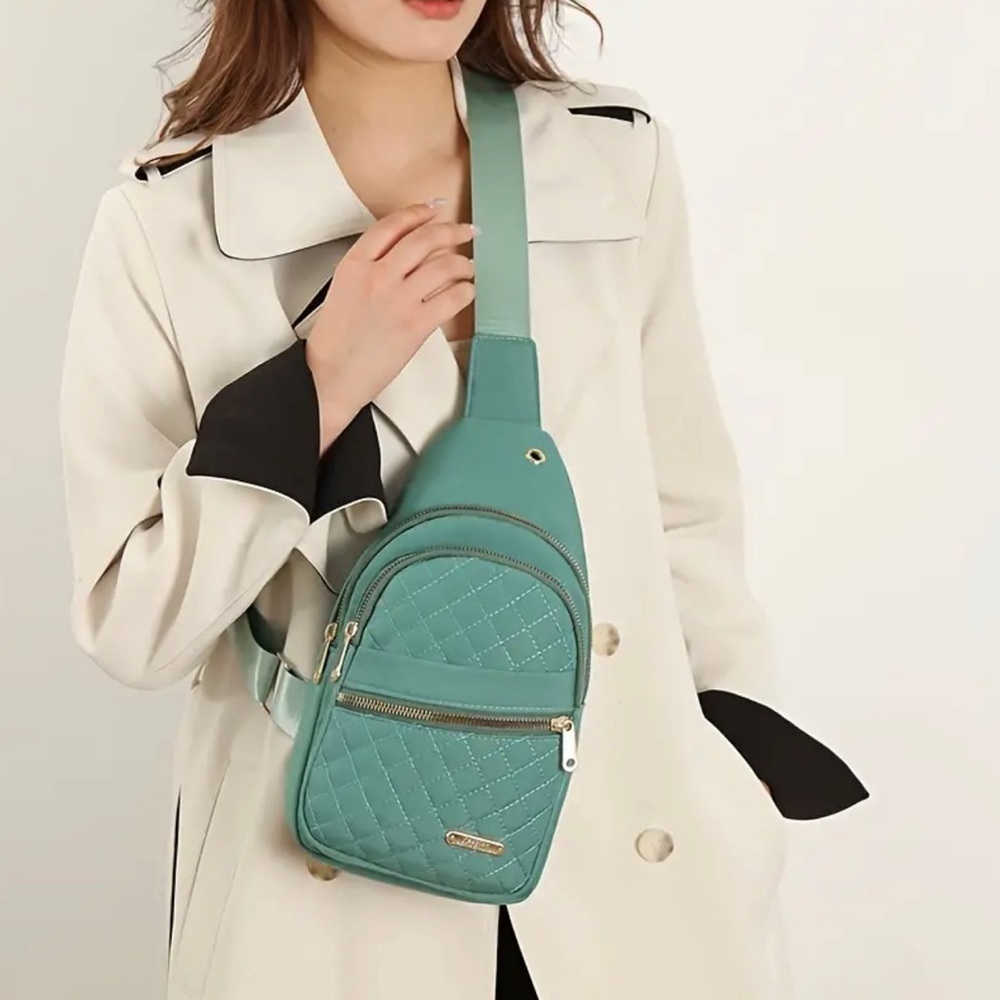 Quilted Adjustable Chest Travel Bag